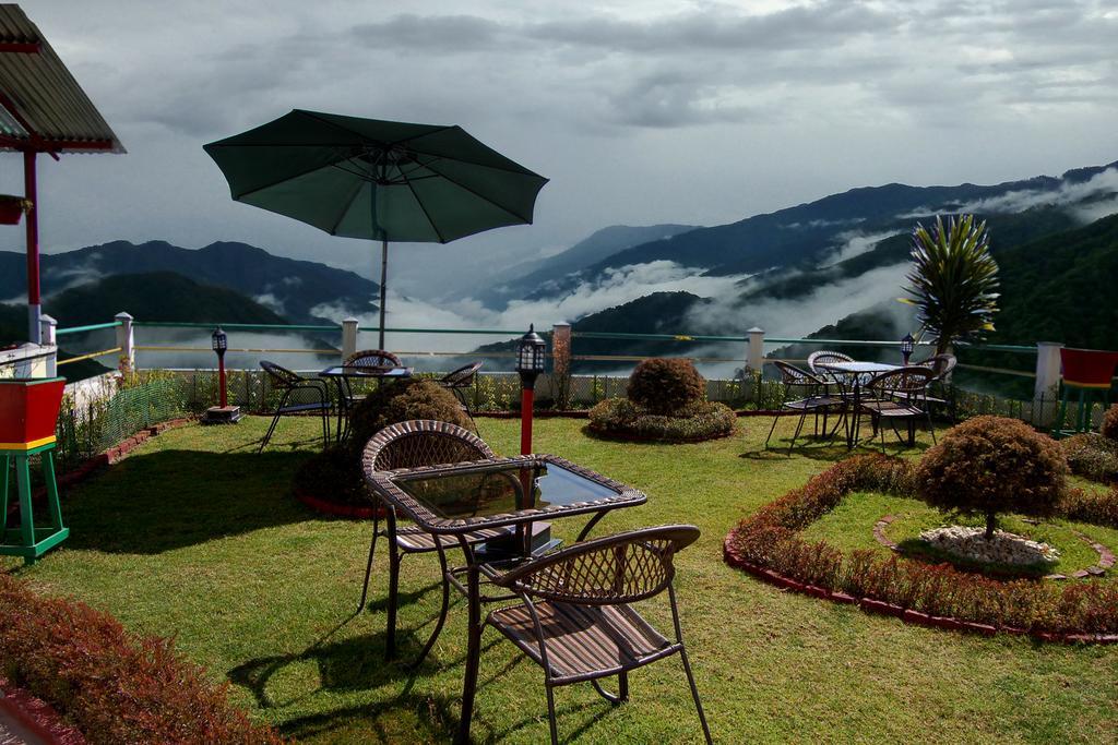 Central Nirvana Darjeeling  Luaran gambar