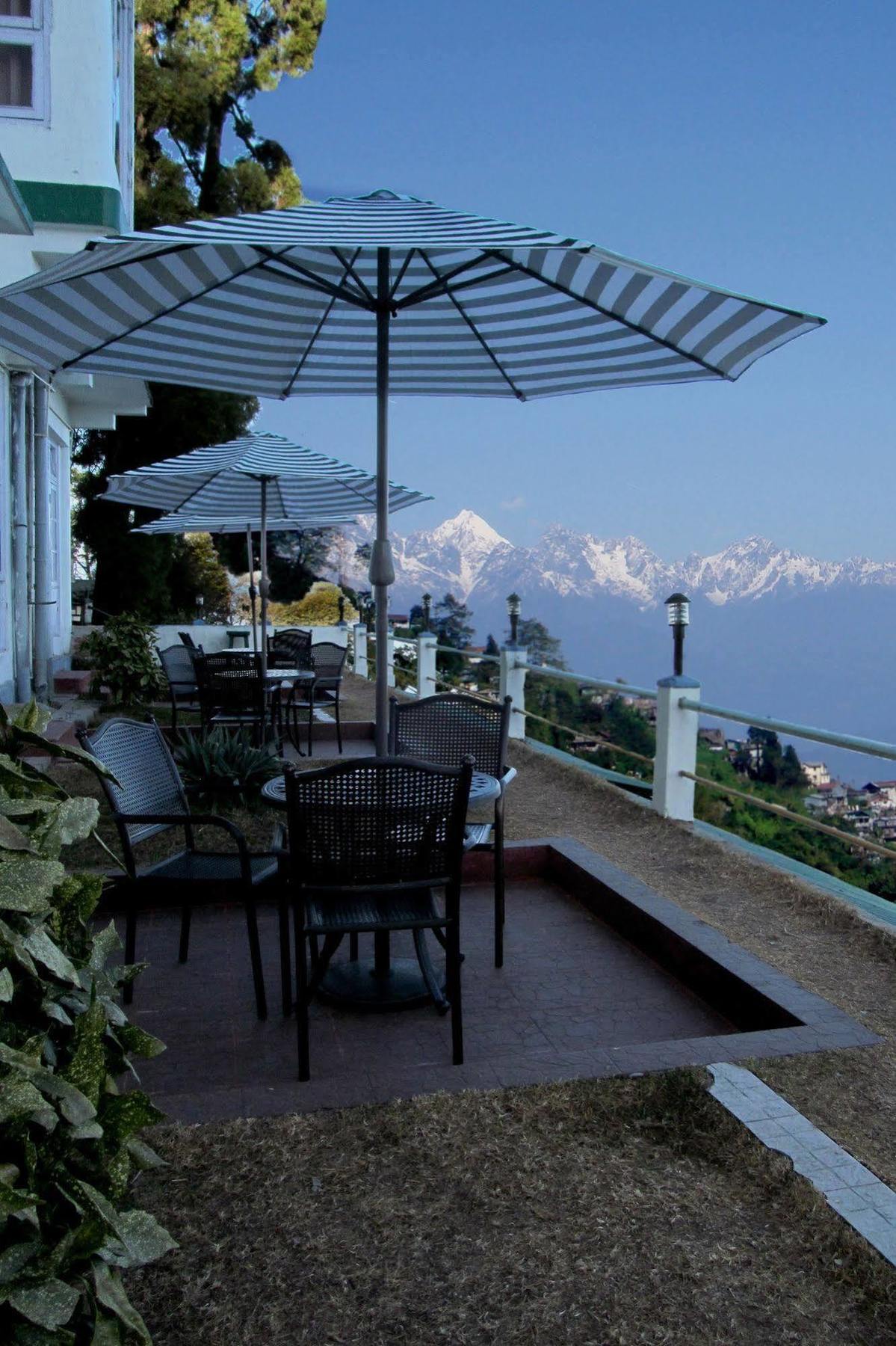 Central Nirvana Darjeeling  Luaran gambar